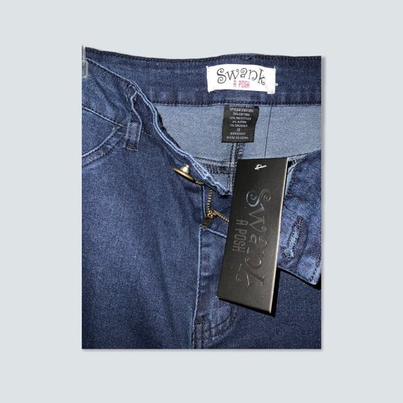 NWT Swank A Posh Bing Flare Bell Jean 1X - Picture 3 of 8